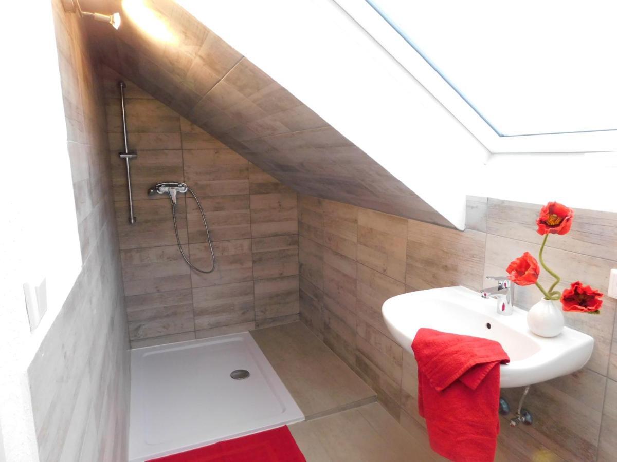 Willa Ferienhaus Astenblick - Ideal Fuer Weihnachtsfeiern Und Familienfeiern Bietet Schlafplaetze Fuer Bis Zu 35 Personen Winterberg Zewnętrze zdjęcie