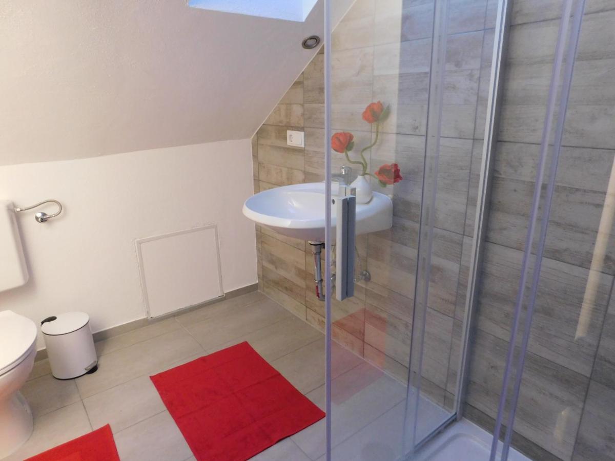 Willa Ferienhaus Astenblick - Ideal Fuer Weihnachtsfeiern Und Familienfeiern Bietet Schlafplaetze Fuer Bis Zu 35 Personen Winterberg Zewnętrze zdjęcie